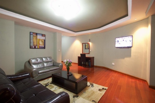 Yinm Furnished Apartment image 13