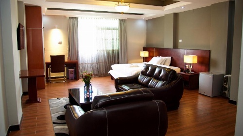 Yinm Furnished Apartment image 37