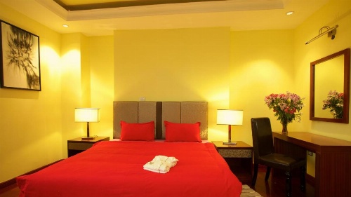 Yinm Furnished Apartment image 5